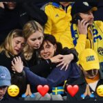 Özz Nûjen Instagram - Text av Andreas Magnusson och jag håller med 100% 🙏🏽❤️🇸🇪❤️🙏🏽 ”Den sverigedemokratiska riksdagsledamoten Jessica Stegrud uttalade sig igår under pågående terrordåd mot svenska fotbollssupporters i Belgien och menade att svenska fotbollsförbundets ordförande Fredrik Reinfeldt borde nekas polisbeskydd och tvingas sitta kvar som möjlig måltavla. Enligt Stegrud är nämligen Reinfeldt en av dem som är skyldiga till att det utövas islamistisk terror i världen. Det är inte lätt att begripa Sverigedemokratisk logik och det är inte lätt att begripa varför Moderaterna vill samarbeta med ett parti vars högsta företrädare önskar livet ur deras före detta partiledare. Vad Stegrud hittills inte har nämnt är hur hotbilden mot svenskar har piskats upp av koranbränningar och negativ marknadsföring av Sverige (vilka båda har stötts rejält av SD). Jag tänker till exempel på Jomshofs uttalande om att bränna fler koraner om muslimer blir uppretade och partiets aktiva kampanjer utomlands för att sprida en negativ bild av Sverige . Det känns liksom mer rimligt att en islamistisk terrorist i Belgien ger sig på svenska medborgare som en respons på vad man upplever vara Sveriges agerande mot muslimer och Islam än att de är arga för att Fredrik Reinfeldt tyckte att vi skulle öppna våra hjärtan 2014 och ta hand om människor på flykt. Med det sagt önskar jag inte att Stegrud ska tvingas riskera livet eller att hon ska utsättas för terrordåd. Den sorterns hat går bara att bära om hjärtat har blivit förgiftat av människofientlig och hatisk ideologi som den våldsbejakande islamistiska eller den sverigedemokratiska.” #svpol #säkpol #sd #rasism #populism #terror #sverige #blåbrun #regering #fotboll #sverigebilden #svenskafans