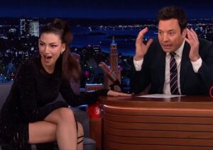 Úrsula Corberó Instagram - Ahhhhhhhhhhh 🤪🤪🤪 Thank you for having me, I had so much fun @jimmyfallon @fallontonight 💘
-
Chic@s chic@s gracias por tanto mensaje precioso. Qué noche inolvidable ✨