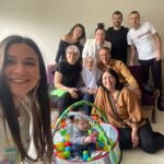 İrem Kahyaoğlu Instagram - Bu benim bayramım çocuklar gibi şendim🖖 Göl Evi