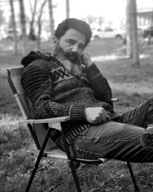 Şahverdi Ali Eren Instagram - By @ersinolgac 
.
#keşfet @savascifox @foxturkiye @gariplergulsen @sahverdialieren  @sarpablo11 @murat.serezli @ersinolgac @alitarikfindik  @gulizarvatanlar  @serenayaktas  @cemkurtogluu  
@glgzlky  @erkanmrc @ekinmertdaymaz
@aniltetikcom #dizi #savaşçıseyfi #savaşçı #azerbaijan #tumblr #Eskişehir #istanbul #antalya #ankara #izmir #asia #bursa #van #actor