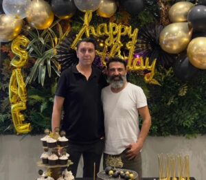 Şahverdi Ali Eren Instagram - 50 yıllık ömrümde ilk kez doğum günümde bu kadar mutlu oldum. Emeğinize yüreğinize sağlık. Orda olan olmayan herkese teşekkürler...