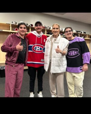 Céline Dion Instagram - My boys and I had such a fun time visiting with the Montreal Canadiens after their hockey game with Vegas Golden Knights in Las Vegas Monday night.  They played so well, what a game!! Thank you for meeting us after the game, guys!  That was memorable for all of us. Have a great season! - Celine xx…

Mes fils et moi avons eu beaucoup de plaisir à rencontrer les Canadiens de Montréal après leur match de hockey contre les Golden Knights de Las Vegas lundi soir.  Ils ont si bien joué, quel match !!! Merci de nous avoir rencontrés après le match, les gars !  C’était mémorable pour nous tous. Bonne saison à tous ! - Céline xx...

@canadiensmtl @vegasgoldenknights @arberxhekaj_ @colecaufield @nsuzuki_37 @alexnewhook_