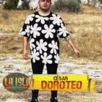 César Doroteo Instagram - Gran estreno el 28 de agosto 🤩🤩 @islareality @aztecauno #cesarteo #cesardoroteo #pepeyteo #laisla