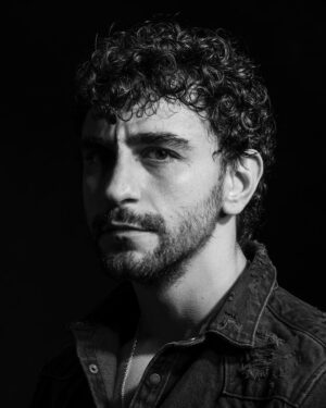 César Mateo Instagram - @antoniorubial.photo 🌑