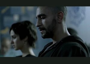César Mateo Instagram - @victima_n8 @netflixes