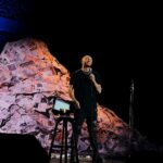 Cătălin Bordea Instagram - Aseară, la Blaj, am filmat Specialul lui @bordeacatalin — Teoria Conspirației. ✨ Și a fost cu adevărat #special, încărcat cu emoție multă, muncă, suflet #raw și povești frumoase, spuse admirabil la microfon de al nostru minunat #headliner, Cătălin. A fost superb și mai multe cuvinte sunt de prisos pentru a descrie ce s-a întâmplat, real, aseară. Dar ai în ultimul highlight mai multe imagini #BehindTheScene care să te ajute să îți faci o mică idee despre happeningul de ieri de la Palatul de Cultură Blaj. #bordea #special #specialbordea #teoriaconspiratiei Palatul Cultural Blaj