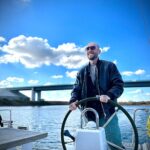 Cătălin Bordea Instagram - Rar stau pe uscat…wink wink. Limanu