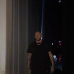 Cătălin Bordea Instagram - Aseară, la Blaj, am filmat Specialul lui @bordeacatalin — Teoria Conspirației. ✨ Și a fost cu adevărat #special, încărcat cu emoție multă, muncă, suflet #raw și povești frumoase, spuse admirabil la microfon de al nostru minunat #headliner, Cătălin. A fost superb și mai multe cuvinte sunt de prisos pentru a descrie ce s-a întâmplat, real, aseară. Dar ai în ultimul highlight mai multe imagini #BehindTheScene care să te ajute să îți faci o mică idee despre happeningul de ieri de la Palatul de Cultură Blaj. #bordea #special #specialbordea #teoriaconspiratiei Palatul Cultural Blaj