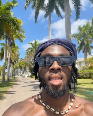 Caleb McLaughlin Instagram - Paradise 🌴✨