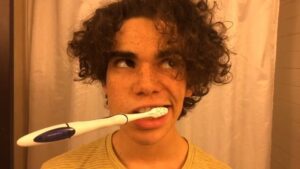 Cameron Boyce Instagram - les matins ... a Dream Team Production🤣 ...Back shooting D3 @booboostewart.art and I decided to use our first off day in weeks to make a stop motion short. This took us 9 hours. And was probably harder than 90% of the stuff we had to do in D3 lol when you get a chance, challenge yourself to create something unique. Practice stretching your imagination. It’s good for you. 🙃🐓🎷