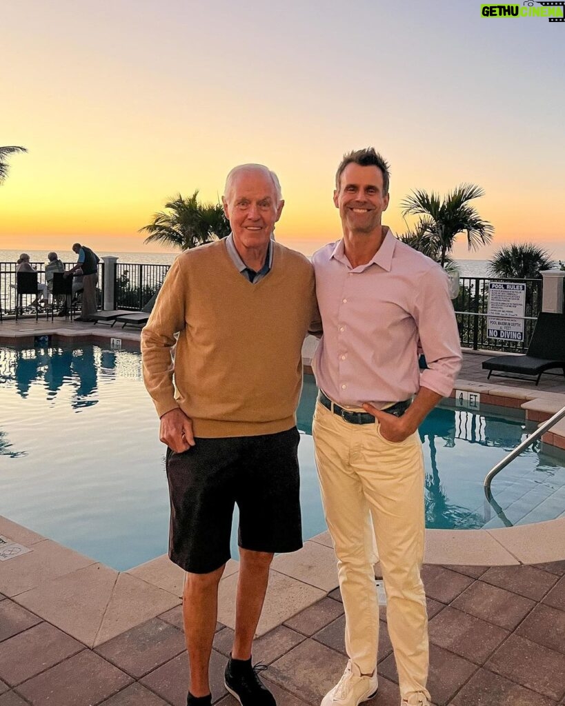 Cameron Mathison Instagram - Sunsets and smiles with my dad this week☺️ (and lots of golf😃) Mom would have loved our time together. Love you🙏🏼❤️ #fatherandson #thinkingofyoumom❤️ Naples, Florida