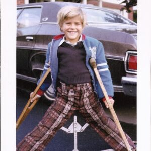 Cameron Mathison Instagram - In honor or Rare Disease Day I’m posting about the rare degenerative bone disease I had as child: 
Legg Calve Perthes Disease.
I was diagnosed at two years old and wore this leg brace night and day for 4 years to allow my femur bones to harden and support my body. 
The treatment has come a long way since then, but still so much to learn about this rare disease.
@leggcalveperthes and @pertheskids are two great organizations to support and  to learn more🙏🏼
#rarediseaseday 
#rarediseaseawareness 
#leggcalveperthes
