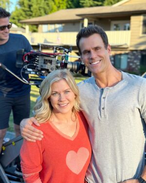 Cameron Mathison Instagram - Here we gooooooooooo!
We are back filming our 8th Hannah Swenson movie!! So grateful to be working with this amazing women, and everyone that’s a part of this incredible series of movies.
#hannahswensenmysteries 
#alisonsweeney 
#mystery 
#zestfordeath