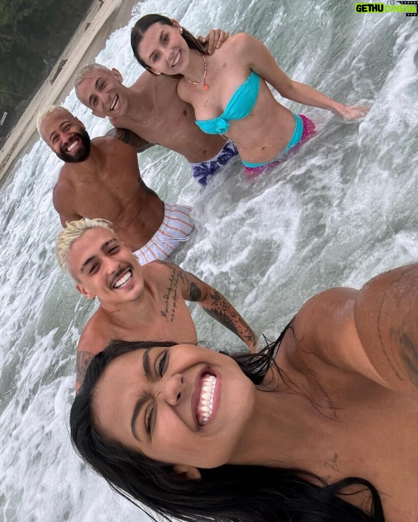 Camila Loures Instagram - Praiou com os bests ❤ Maresias, Sao Paulo, Brazil