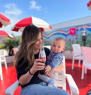 Camilla Arfwedson Instagram - Pink's Hotdogs 🌭 so CA 🏖️