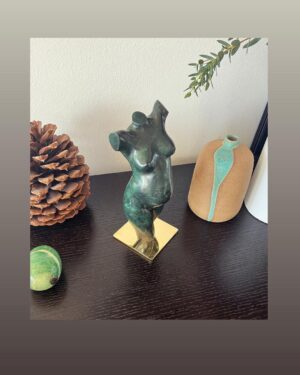 Camilla Arfwedson Instagram - Beautiful bronze bust of me at 5 months pregnant with Auro - thank you @studiobust such an incredible piece to keep for forever 💫❤️ I love it @madhoney.london xxx