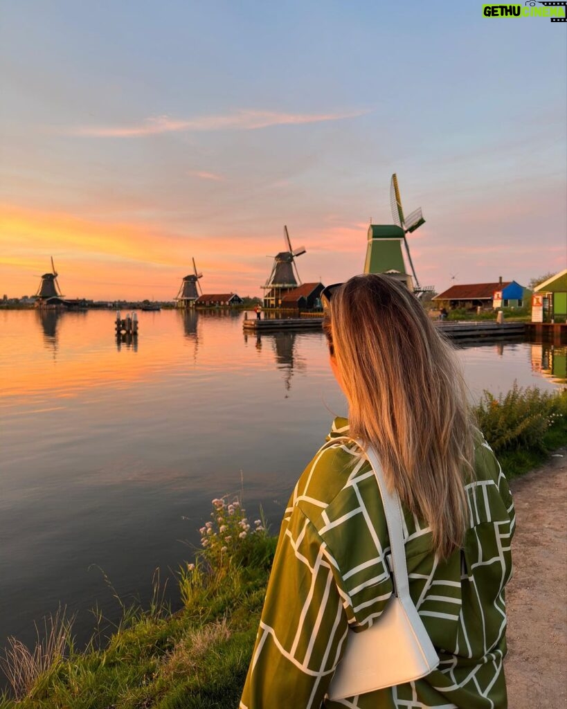 Camille D. Sperandio Instagram - quality time >>>> Zaanse Schans