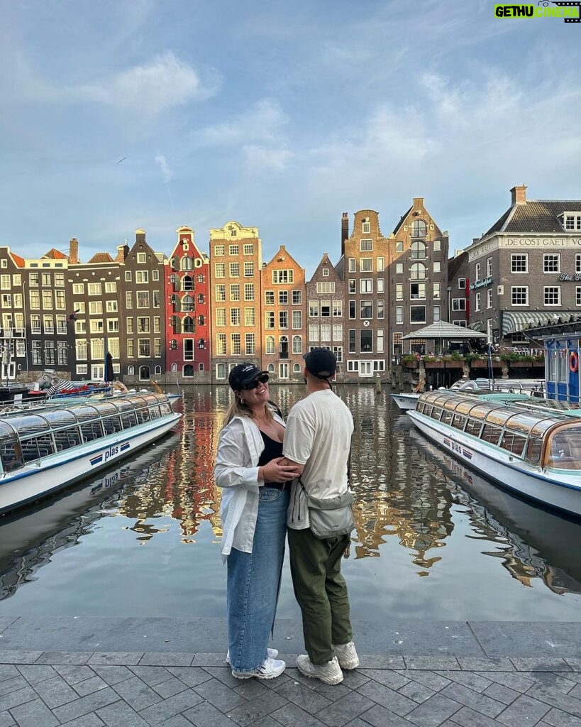 Camille D. Sperandio Instagram - good vibes only 💌 +++ très happy de retrouver @karl_hardy (il ne peut se passer de moi trop longtemps alors il est venu me rejoindre à Amsterdam 🌷) Amsterdam, Netherlands