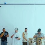 Camilo Instagram - El combo de PLIS sigue creciendo. @evaluna vamos a bailar con esta canción o te da miedo? 🎺🎷🪘😎🏝️