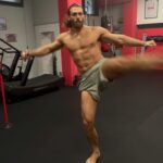 Can Yaman Instagram - Non è vero che non mi piace ballare 🕺
