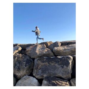 Cara Theobold Instagram - Somewhere beside the sea 💙