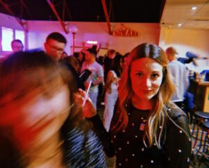 Cara Theobold Instagram - God I had a good birthday! ❤️🎳
Thank you to my spectacular friends for bringing their A game and to @samgswann for making all my cookie birthday cake dreams come true. No joke wanted one of them my entire life. 
Birthdaaaaaayyyyyyyyyyyy ✨✨✨✨✨✨✨✨