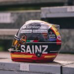Carlos Sainz Jr. Instagram - A retro suit deserves an old school helmet 😎 - #Carlossainz