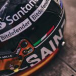 Carlos Sainz Jr. Instagram - A retro suit deserves an old school helmet 😎 - #Carlossainz