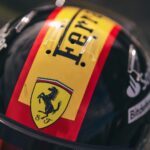 Carlos Sainz Jr. Instagram - A retro suit deserves an old school helmet 😎 - #Carlossainz