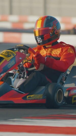 Carlos Sainz Jr. Instagram - INTRODUCING #CS55Racing 🏁

@cs55racingkart
-
#Carlossainz