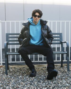 Carmine Buschini Instagram - Milano, 22 Novembre 

Essere sé stessi sempre in ogni situazione rende il mondo a colori. Grazie di cuore @sandroparis per questo bellissimo look. 

Vi abbraccio forte! 💙