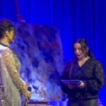 Carola Häggkvist Instagram - Kulturminister Parisa Liljestrands fantastiskt fina tal i samband med att Carola förärades med regeringens belöningsmedalj i guld av åttonde storleken Illis quorum meruere labores. /Lollo Sjaunja, Team Carola @sverigesregering @riksdagensverige @filadelfiaconventioncenter @filadelfiakyrkan