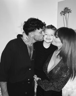 Caroline Receveur Instagram - My forever gifts 🖤