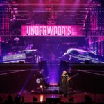 Carrie Underwood Instagram - Another fantastic crowd at #Reflection last night!!! You all were extra sassy! 😘 Let’s bring the 🔥 again tonight, shall we? @resortsworldlv #Vegas 📸: @jeffjohnsonimages