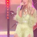 Carrie Underwood Instagram - #Throwback Thursday to our performance of #BeforeHeCheats on @todayshow! *link in bio