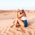Catarina Jacob Instagram – Sou resiliente tal como uma flor em pleno deserto! 🌺🌵🌞🏜