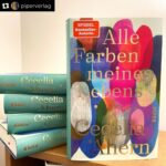 Cecelia Ahern Instagram – Repost from @piperverlag
•
🎉🎉 GEWINNSPIEL 🎉🎉

Schaut euch dieses wunderschöne Cover an! So farbenfroh wie das Cover ist auch das neuste Buch von @official_ceceliaahern. Darum geht’s:

Schon als Kind entdeckt Alice, dass sie den Gemütszustand anderer Menschen in Farbe sehen kann. Ihr eigenes Leben in die Farben des Glücks zu tauchen, das gelingt ihr zunächst dennoch nicht. Ausgerechnet die Natur liefert der Großstadtpflanze, die bisher jeden Kaktus kleinkriegt, einen ersten Hinweis. Und die Begegnung mit einem Mann, dessen Farben sie überraschenderweise nicht erkennen kann, leitet Alice auf ihrer Suche nach all den bunten, leuchtenden Facetten des Lebens.

Aus dem Englischen von Ute Brammertz und Carola Fischer.

Wir verlosen drei Exemplare dieses wunderschönen Buches! So könnt ihr am Gewinnspiel teilnehmen:

✍🏻 Folgt @piperverlag und liked diesen Beitrag.

✍🏻 Verratet uns eure Lieblingsfarbe in den Kommentaren!

💡 Das Gewinnspiel endet am 15. November 2022 um 23:59 Uhr. Die Gewinner:innen werden in einem Beitrag unter diesem Posting benachrichtigt.

🤓 Weitere Infos zu den Teilnahmebedingungen und Details zum Datenschutz findet ihr unter www.piper.de/datenschutz

Das Gewinnspiel wird nicht von Instagram veranstaltet oder unterstützt.

#PiperVerlag #Bücherliebe #Gewinnspiel #MitmachenUndGewinnen #CeceliaAhern #AlleFarbenMeinesLebens