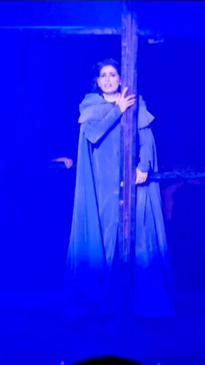 Cecilia Milone Instagram - Los últimos sueños…
La última función.
#Drácula
#ChauMina
@teatrobroadwayrosariook 
Video: @costaokis
Especialmente dedica a #CarlosGarcete