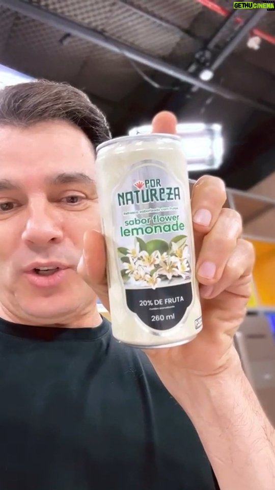 Celso Portiolli Instagram - Só a Por Natureza é: 0 Conservantes 0 Corantes 100% Natural São vários sabores de bebida para transformar o seu dia-a-dia, com muita praticidade! À venda pelo Atacado. Garanta já o seu! #pornatureza #suconatural #sucos