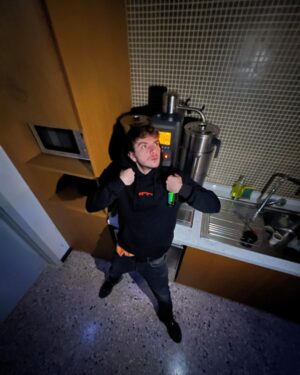 Cemrehan Karakaş Instagram - BABI FETT 🚀 
Cafein got me like