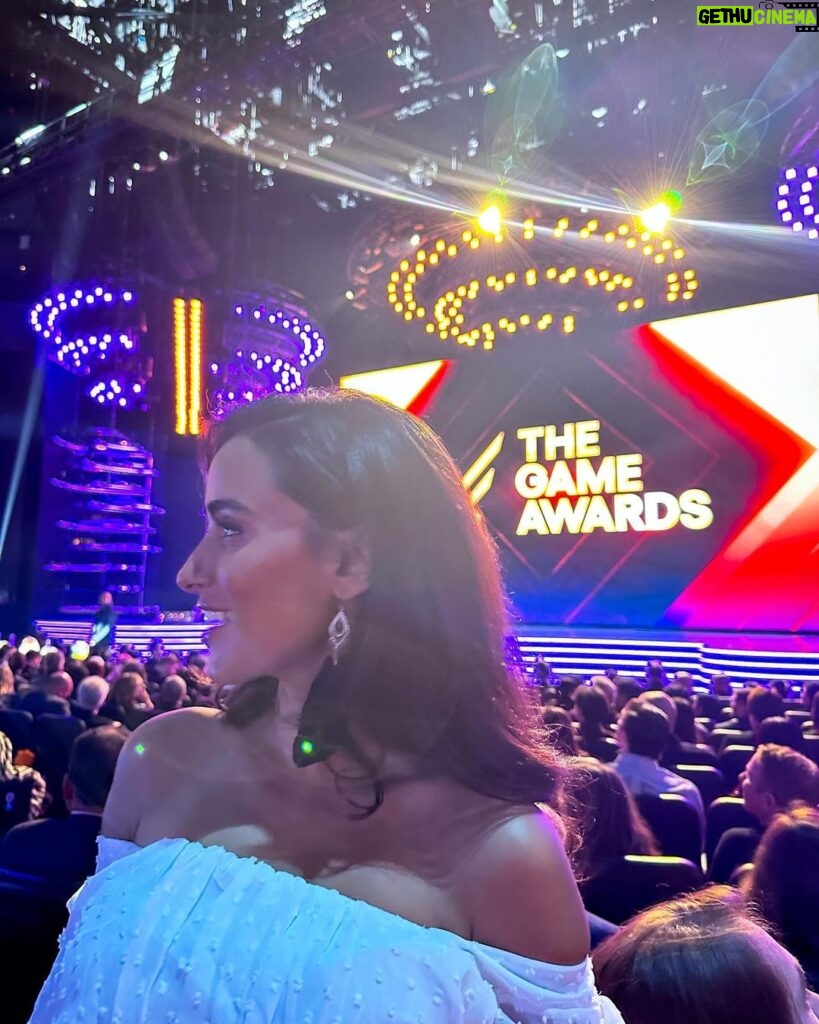 Chandni Parekh Instagram - Honoring the heroes whose tireless dedication brings life to the immersive worlds we cherish in our favorite games. Huge congrats to my talented friend @melanieliburd for being nominated for Best Performance for her work in Alan Wake II! #TheGameAwards #videogames #GenshinImpact #Faruzan Peacock Theater