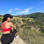 Chandni Parekh Instagram - 🌟 Once upon a time in Hollywood 🌟 Two actresses on a local hike, discussing where to grab omakase after, and that they really need to book more gigs 🎬 #hollywood Los Angeles, California