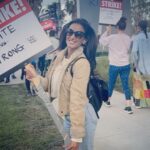 Chandni Parekh Instagram – No writers, no industry. I stand with the WGA. 

#WGAStrike #WGAStrong Netflix