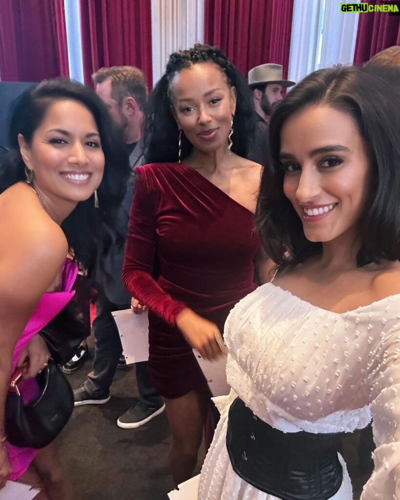 Chandni Parekh Instagram - Honoring the heroes whose tireless dedication brings life to the immersive worlds we cherish in our favorite games. Huge congrats to my talented friend @melanieliburd for being nominated for Best Performance for her work in Alan Wake II! #TheGameAwards #videogames #GenshinImpact #Faruzan Peacock Theater