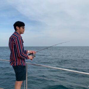 Chanon Ukkhachata Instagram - ฉันนั่งตกปลาอยู่ริมตลิ่ง แต่ปลาก็กินเหยื่อ 😎 แฮ่