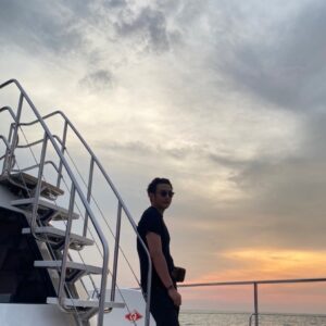 Chanon Ukkhachata Instagram - แสงแดดถึงจะแสบตา แต่แสงในตาเทอทำให้เรา …. 🥰🥰🥰