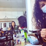 Chantal Thuy Instagram - Le look « fatiguée contrôlée » avec Dominique @hasbine @ru_casting #rufilm