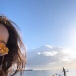 Chantal Thuy Instagram - Happy place 💕 #beachbum