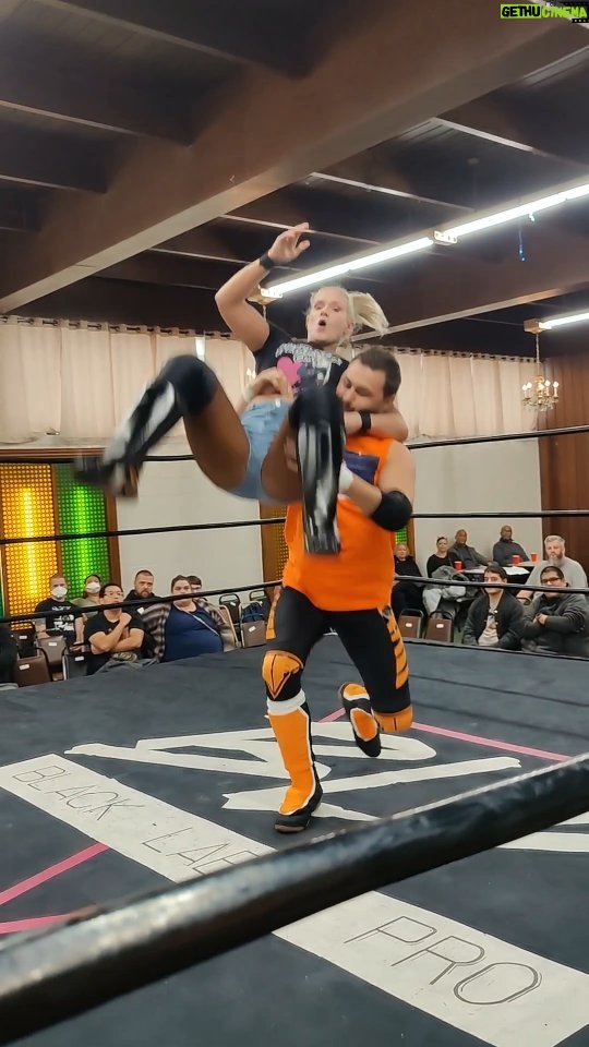 Chantelle Allison Instagram - Sean Ross Sapp finds his atomic drop ineffective on Shazza McKenzie in their street fight at Black Label Pro presents Slamilton inside the Berwyn Eagles Club in the Chicagoland area. From December 1, 2023 The match raised $6000 for Nation Alliance on Mental Illness. Black Label Pro is on Fite+ 📸 @CheapheatSpotfest @NathynWithAY #Wrestling #Chicago #IndieWrestling #CheapheatSpotfest Berwyn Eagles 2125