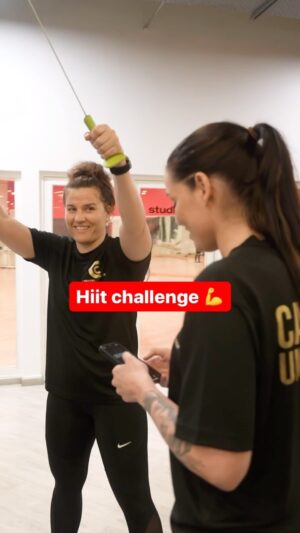 Chantelle Cameron Instagram - Can you keep up with Chantelle’s Hiit challenge? 🥊

#LiveHappyEverActive